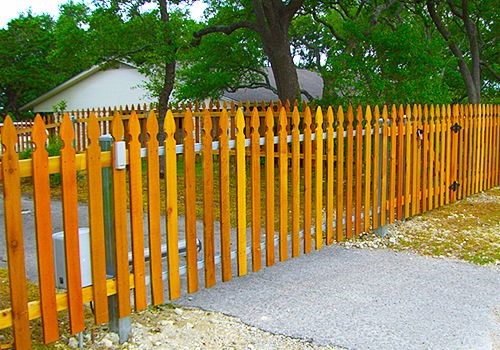 Austin wood picket fencing installers