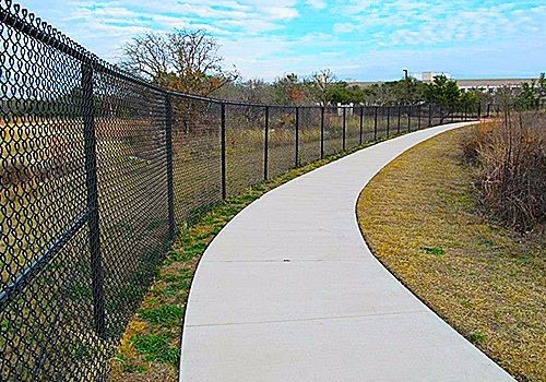 Chain Link Commercial Fencing Company in Austin